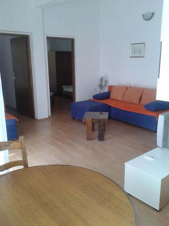 Apartments Stojanovic Ražanac Εξωτερικό φωτογραφία